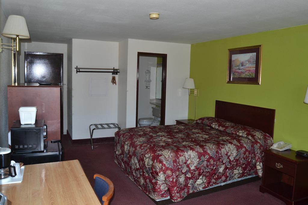 Travel Inn Zanesville Esterno foto